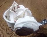 Crème au chocolat et chantilly maison étape de la recette 7 photo