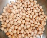 Hình bước làm 1 của món Canh Chân Gà Hầm Đậu Phụng