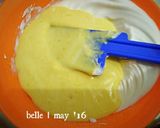 Foto langkah ke 2 dari resep Condesed Milk Cotton Cake.