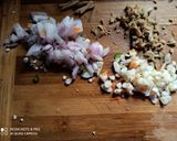 A picture of step 2 of Veg fried rice.