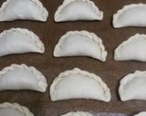 Foto del paso 7 de la receta: Empanadas de carne con masa casera