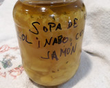 Foto del paso 1 de la receta: Estofado de garbanzos con costilla y caldo de col y nabo