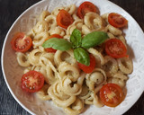Foto del paso 8 de la receta: Pasta con pesto alla trapanese (con almendras y tomates)