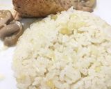 Foto langkah ke 5 dari resep Fried Salmon with Mushroom Sauce.
