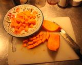 Foto del paso 1 de la receta: Sopa holocaustica, bastante naranja