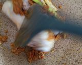 Foto langkah ke 2 dari resep Ayam Tahu Telur Masak Santan Pedas.