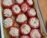 Tonhalas, sajtos rizzsel töltött paradicsom recept fázis 6 fotója