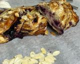 Foto del paso 6 de la receta: Trenza de hojaldre de tarta de queso y arándanos