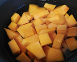 Foto del paso 1 de la receta: Crema de calabaza con azafrán