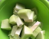 Foto del paso 1 de la receta: Caldo de albóndigas de pavo