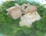 Hình bước làm 2 của món Canh mồng tơi nấu đuôi heo