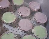 Foto langkah ke 4 dari resep Bolu KuKus (Merekah).
