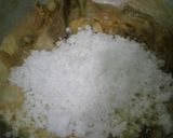 Foto langkah ke 4 dari resep Ayam Kampung Goreng Serundeng.