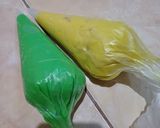 Foto langkah ke 4 dari resep Nagasari Warna-Warni.