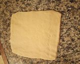 Foto del paso 2 de la receta: Tequeños de queso y plátanos tequeyoyo