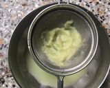 A picture of step 2 of Star Fruit Juice.