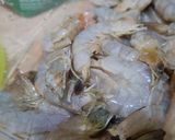 Foto langkah ke 1 dari resep Udang Saus Padang.