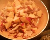 Foto del paso 2 de la receta Pavo con cebollas y manzanas