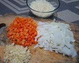 Foto langkah ke 1 dari resep Fettuccine Bolognese.