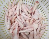Hình bước làm 1 của món Chân gà sốt cà