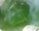 Foto langkah ke 2 dari resep Tapai Gambut (tapai ketan daun katuk bubuk).