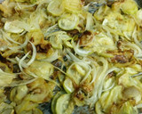Foto del paso 2 de la receta: Timbal de calabacines y atún