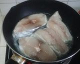 Foto langkah ke 1 dari resep Tenggiri Tumis.