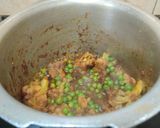 A picture of step 9 of Spicy Gobhi Matar.