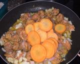 Foto del paso 3 de la receta: Arroz caldoso con longaniza y vegetales