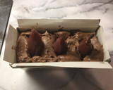 Foto del passaggio 7 della ricetta Torta al cioccolato con pere al vino rosso