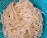 Foto langkah ke 2 dari resep Sambal kering teri kentang.
