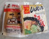 A picture of step 1 of Mushroom Miso Udon.