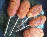Foto langkah ke 6 dari resep Corndog sosis.