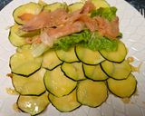 Foto del paso 2 de la receta: Sándwich de calabacín con queso y salmón