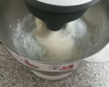Foto del paso 3 de la receta: Bollos brioche (Sin Gluten)con nata