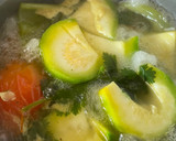 Foto del paso 1 de la receta: Sopa de verdura cremosa