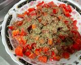 Une image de l'étape 13 de Saumon sauvage farci aux tomates et poivron rouge.