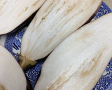 Foto del paso 1 de la receta: Berenjenas rellenas al estilo turco