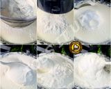 A picture of step 2 of European Sponge Cake Without Oil And Butter With Only Four Ingredients.