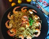 A picture of step 3 of Garlic Shrimp Spaghetti.