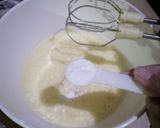 A picture of step 2 of Turkish Milk cake.