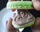 ஹார்ட் ஷேப்டு மக்ரூன்ஸ் (Heart shape macaroons recipe in tamil) ரெசிபி ஸ்டேப் 9 புகைப்படம்