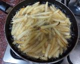 A picture of step 2 of Chicken al baik from saudi Arabia.