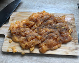 Foto del paso 2 de la receta: Boloñesa de pollo y queso de cabra