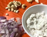 A picture of step 1 of Paneer cashew,peas in white gravy.
