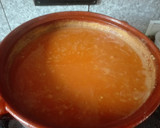 Foto del paso 4 de la receta: Fabes con almejas, langostinos y gulas