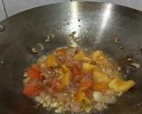 Foto langkah ke 4 dari resep Cumi Asam Manis Saus Tiram.