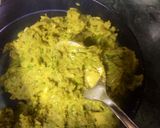 A picture of step 2 of Mutter ki kachori.