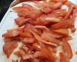 Foto del paso 2 de la receta: Fideos, hongos de pino, tomate y algo más