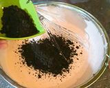 Foto langkah ke 9 dari resep Chocolate Oreo Milk Chiffon Cake 🍫.